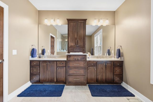 13781 Pribyl Pond Lane, Shakopee, MN 55379