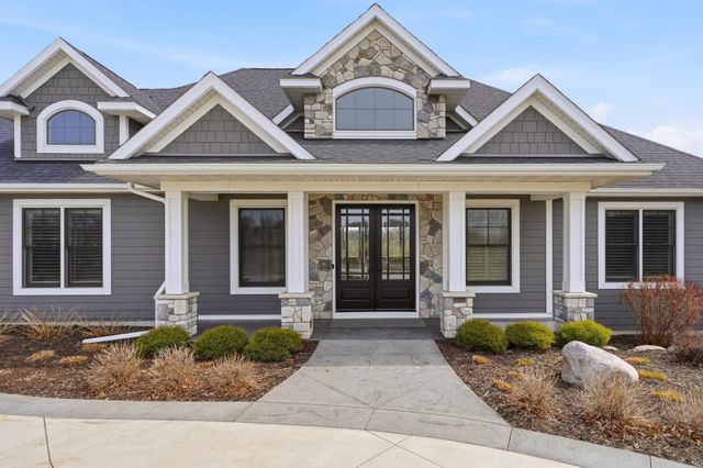 13781 Pribyl Pond Lane, Shakopee, MN 55379