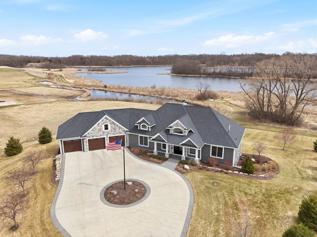 13781 Pribyl Pond Lane, Shakopee, MN 55379