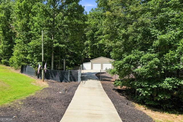 657 Barnes Mountain Road, Ellijay, GA 30540