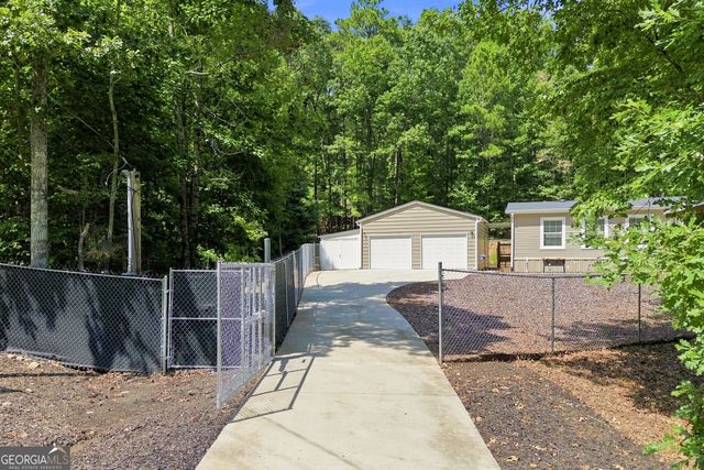657 Barnes Mountain Road, Ellijay, GA 30540