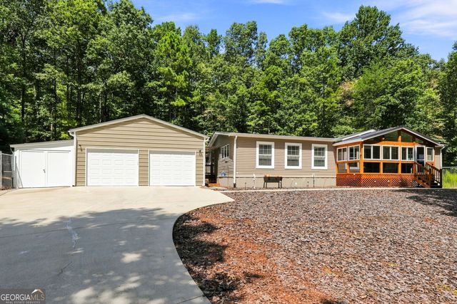 657 Barnes Mountain Road, Ellijay, GA 30540
