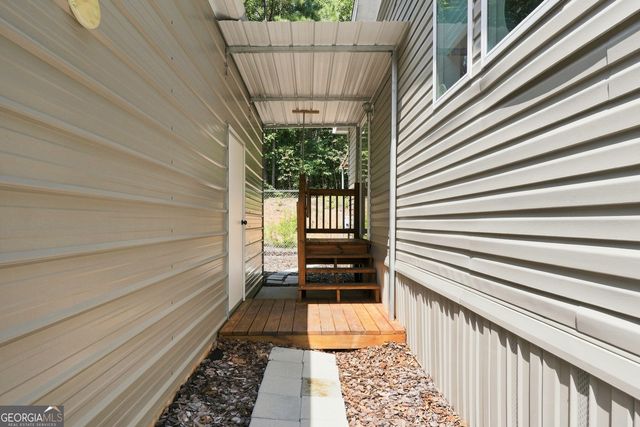 657 Barnes Mountain Road, Ellijay, GA 30540