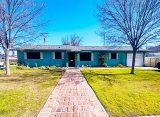 1395 N Alta Way, Hanford, CA 93230