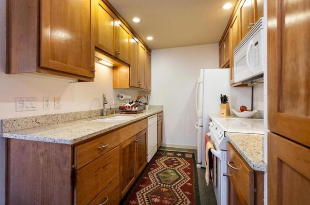 152 Torrey Pine Terrace, Santa Cruz, CA 95060