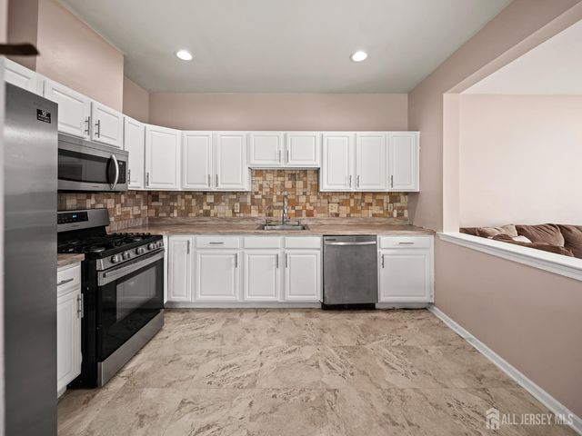 67 Rhyan Drive, Parsippany-troy Hills, NJ 07054