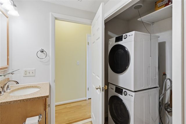 45 Seabreeze Lane 45, Bristol, RI 02809