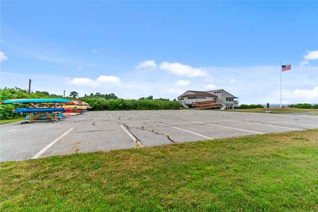 45 Seabreeze Lane 45, Bristol, RI 02809