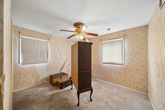 525 N 44 Avenue N, Tulsa, OK 74127