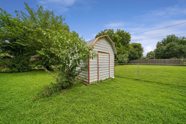 525 N 44 Avenue N, Tulsa, OK 74127