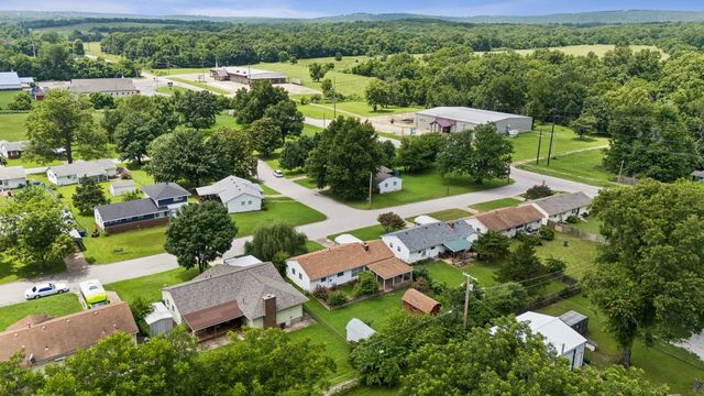 525 N 44 Avenue N, Tulsa, OK 74127