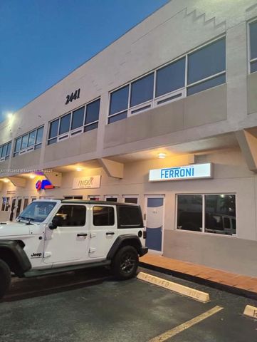 2441 NW 93rd Ave 106 A and B, Doral, FL 33172