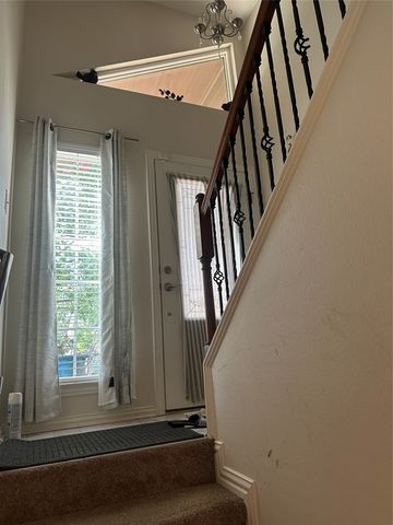 714 Greenridge Drive, Arlington, TX 76017
