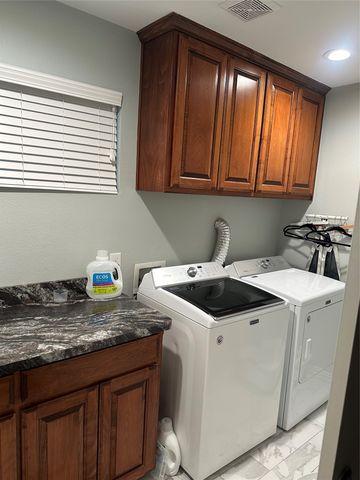 714 Greenridge Drive, Arlington, TX 76017