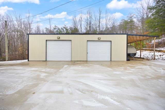 118 Gene Jones Road, Stearns, KY 42647