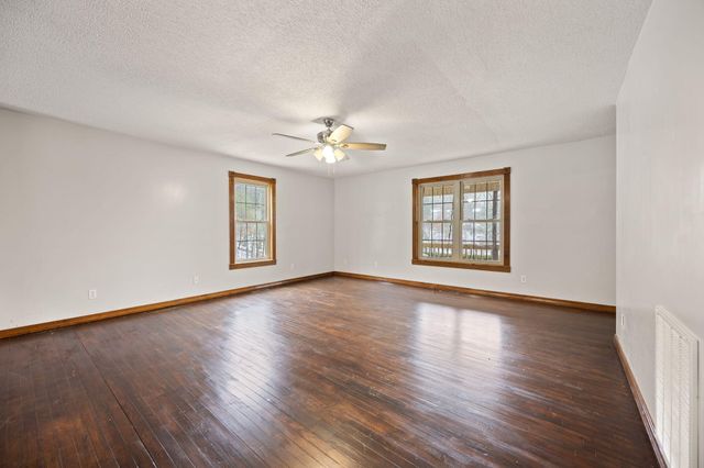 118 Gene Jones Road, Stearns, KY 42647