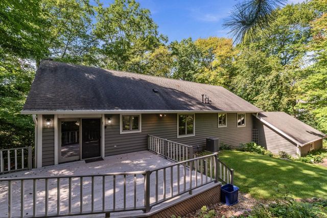 5510 Maple ROAD, West Bend, WI 53095