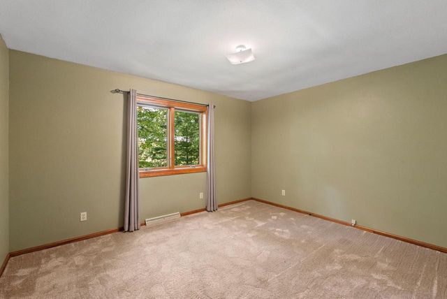 5510 Maple ROAD, West Bend, WI 53095