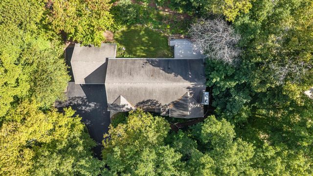 5510 Maple ROAD, West Bend, WI 53095