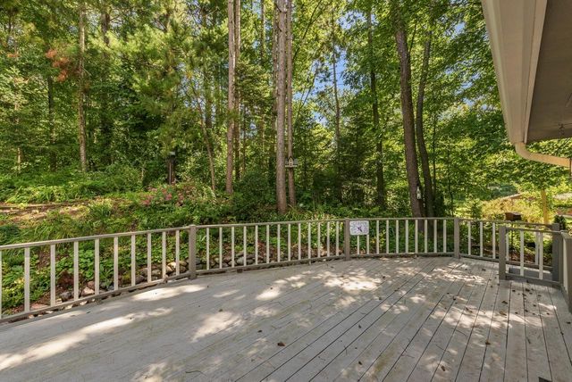5510 Maple ROAD, West Bend, WI 53095