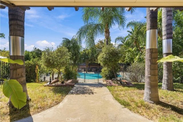 31 Heron, Riverside, CA 92507