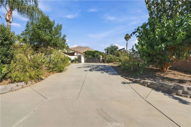 31 Heron, Riverside, CA 92507