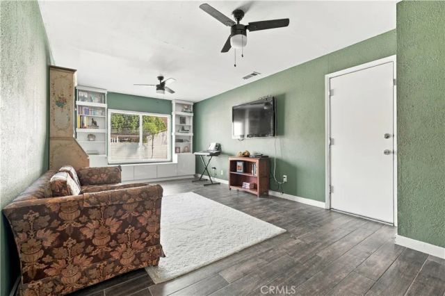 31 Heron, Riverside, CA 92507
