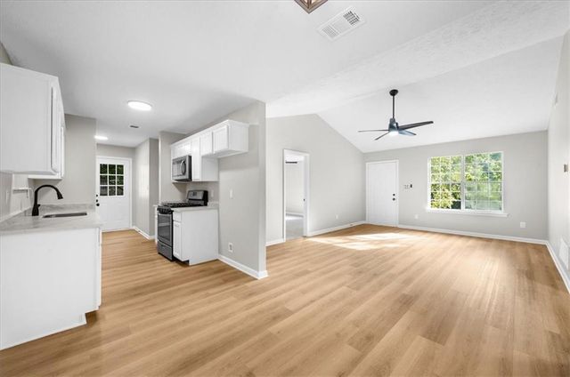 229 Poplar Way, Dallas, GA 30157