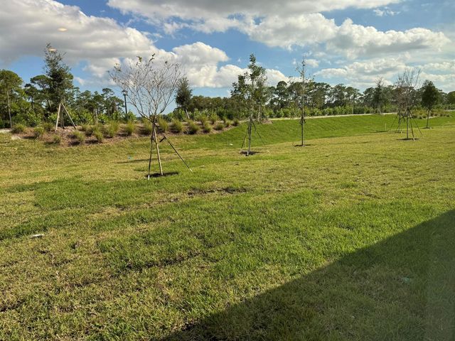 10509 NW Suncrest Lp, Port St Lucie, FL 34987