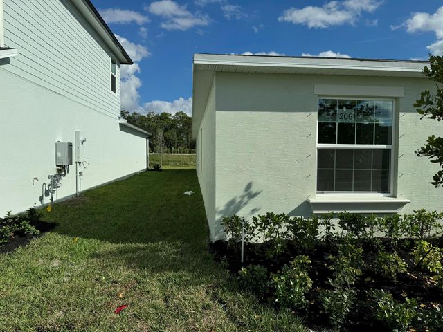 10509 NW Suncrest Lp, Port St Lucie, FL 34987
