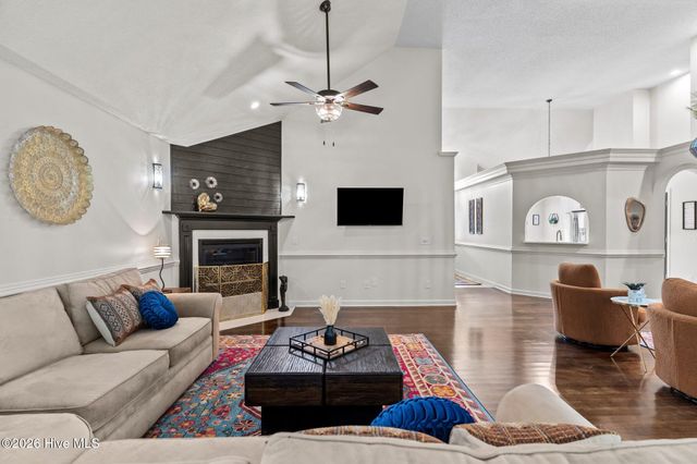 1528 Gores Landing Road SW, Ocean Isle Beach, NC 28469