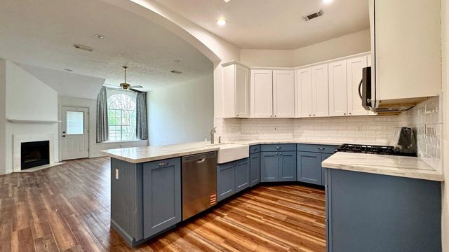 15027 W Winding Black Cherry Lane, Cypress, TX 77433