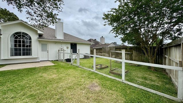 15027 W Winding Black Cherry Lane, Cypress, TX 77433