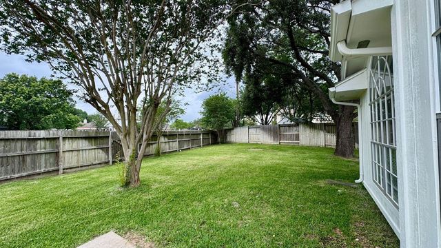 15027 W Winding Black Cherry Lane, Cypress, TX 77433