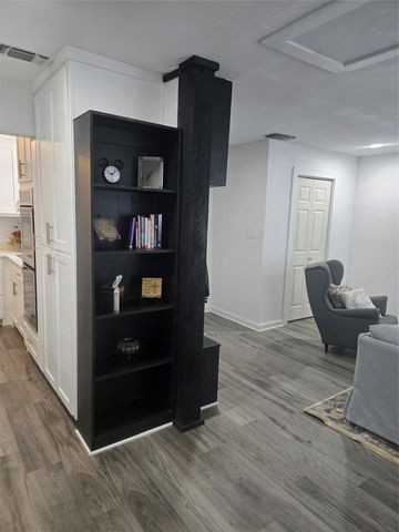 2117 Beaumont Street, Grand Prairie, TX 75051