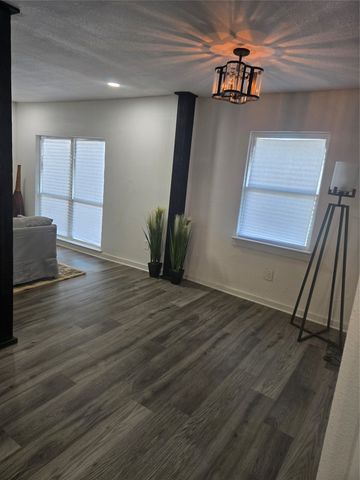 2117 Beaumont Street, Grand Prairie, TX 75051