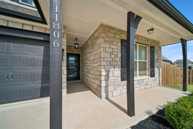 11806 N 131 East Avenue, Collinsville, OK 74021