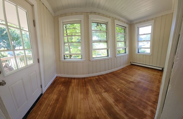82 Sea St. 82, Weymouth, MA 02191