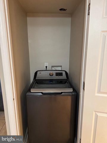 9249 BYRD DR, Manassas, VA 20110