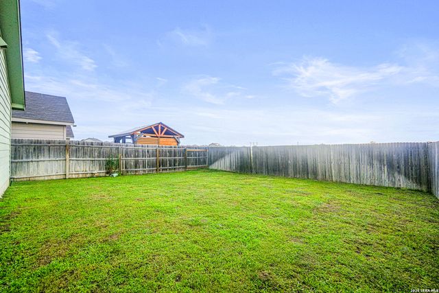6522 Runaway Row, Converse, TX 78109