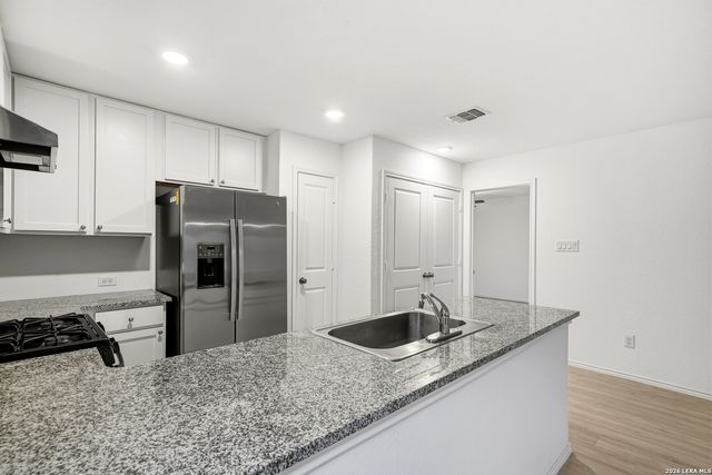 6522 Runaway Row, Converse, TX 78109