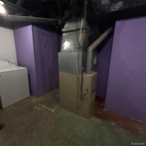 20098 Brian Court, Clinton Township, MI 48035