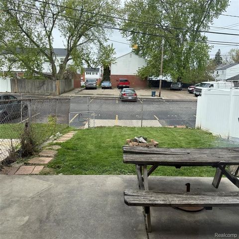 20098 Brian Court, Clinton Township, MI 48035