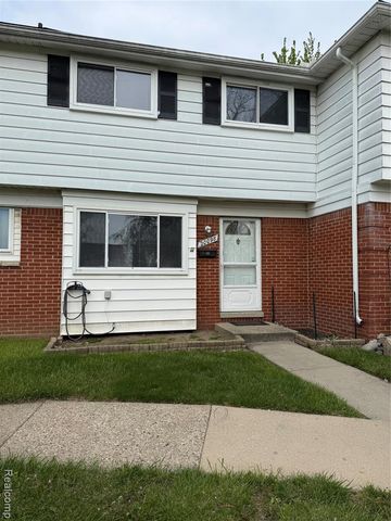 20098 Brian Court, Clinton Township, MI 48035