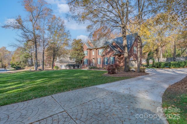 2117 Keegan Court, Matthews, NC 28104