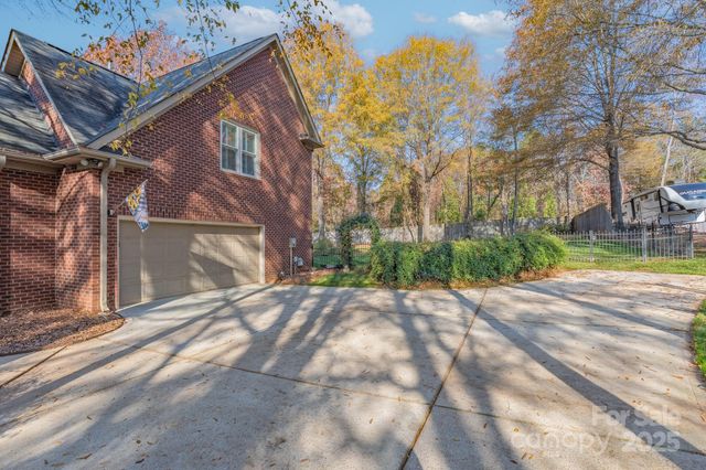 2117 Keegan Court, Matthews, NC 28104