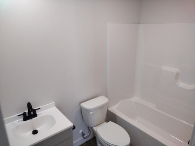 1029 CONCANNON ST, Moberly, MO 65270