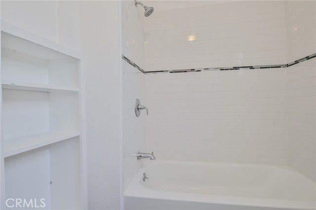 9621 Laurel, Los Angeles, CA 90002