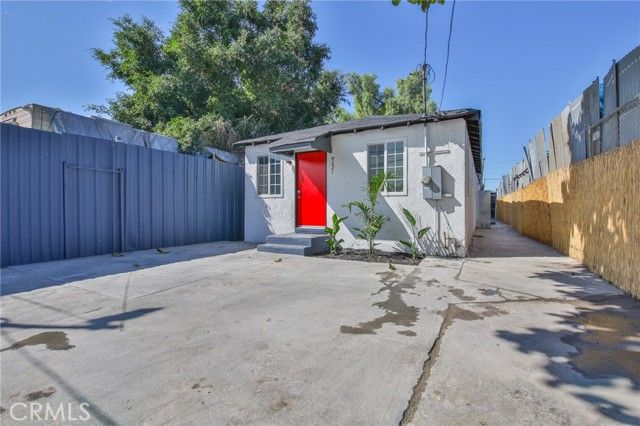 9621 Laurel, Los Angeles, CA 90002