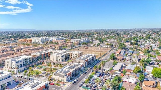 9621 Laurel, Los Angeles, CA 90002